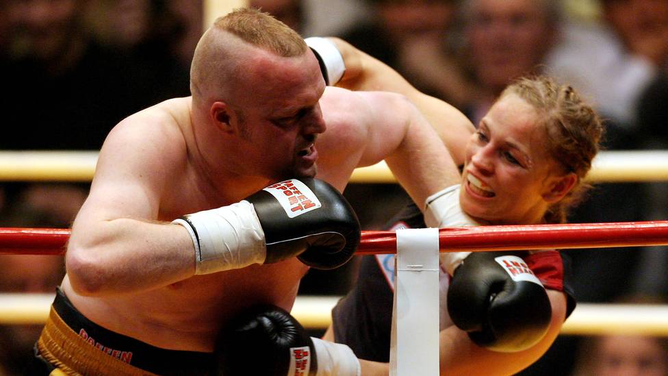 Legendary boxing matches – Legendary boxers: The longest world title reigns in women’s professional boxing
