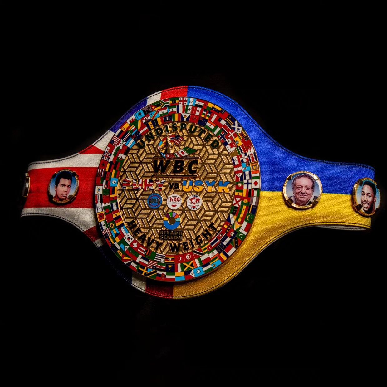 WBC presents special belt for the winner...
