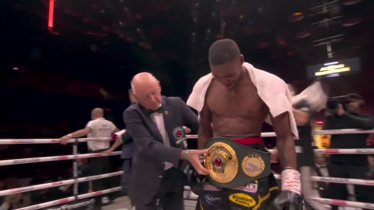 Mbenge new IBO World welterweight champion