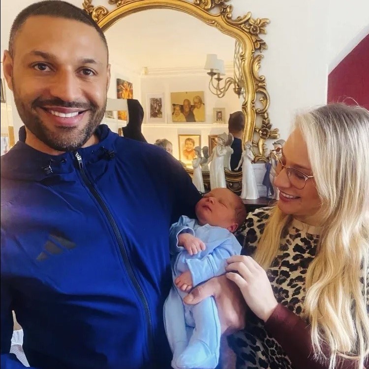 Ebanie Bridges and Kell Brook welcome “first baby born to two boxing world champions”