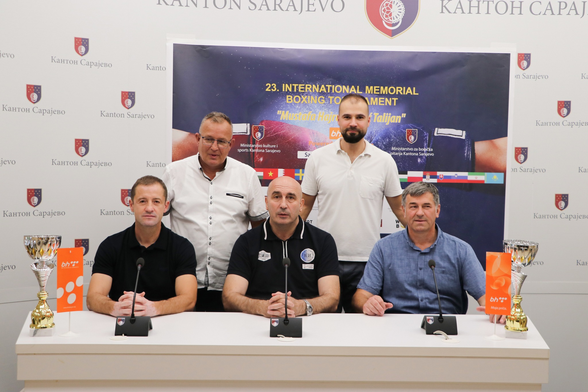 The Ukrainians dominated the elite final...