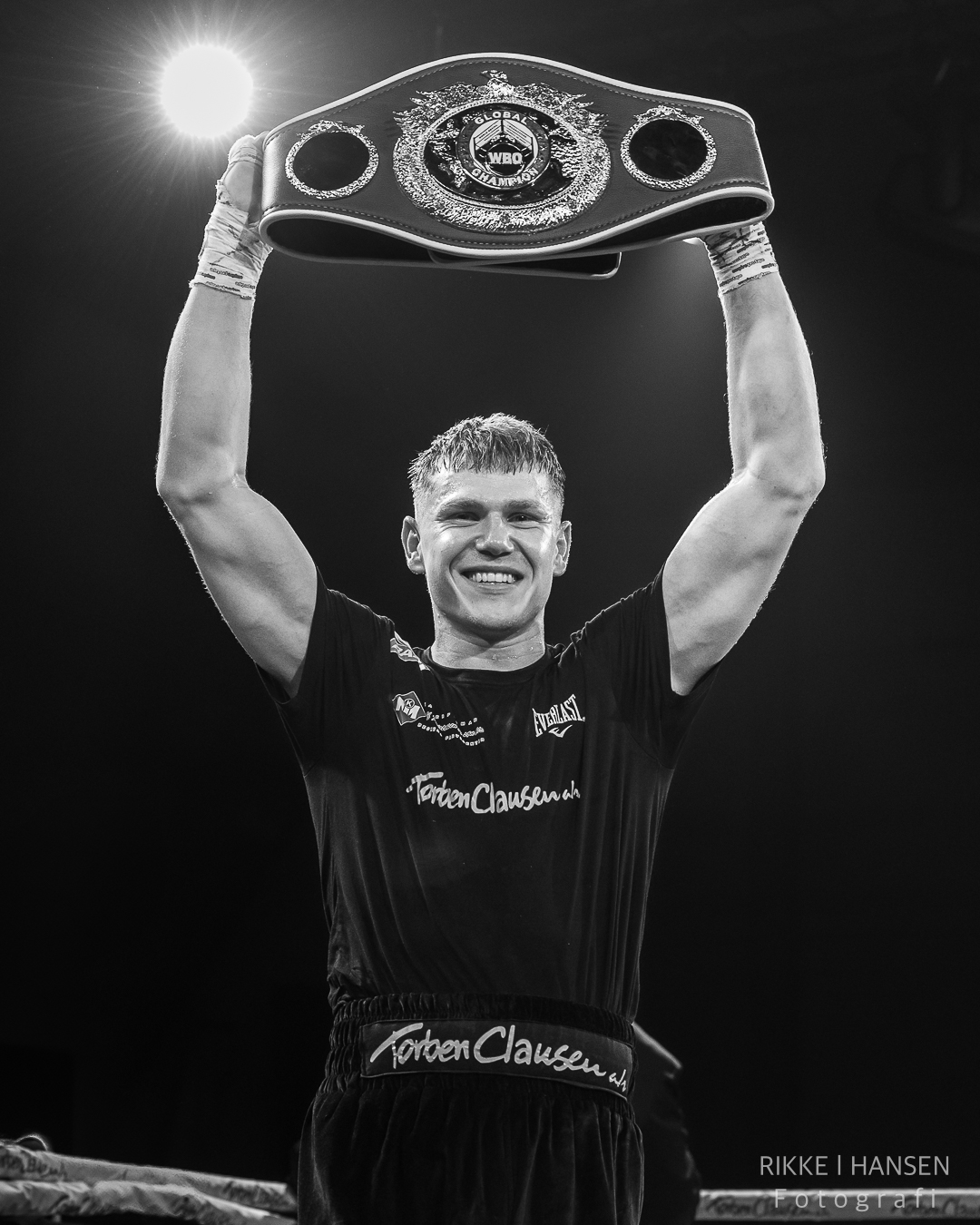 Jacob Bank with impressive stoppage vict...