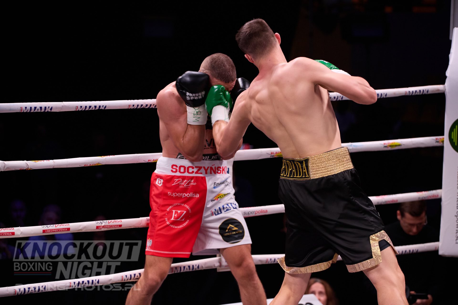 Soczynski badly knocked out by Muslimov