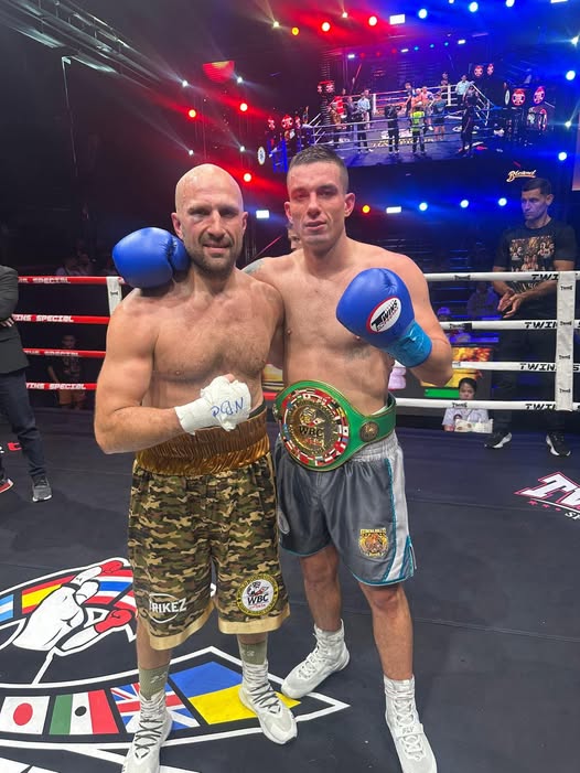 Scott defeats Pfingstl in fight for WBC Asia title