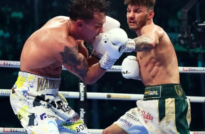 Wood beats Warrington for the second time